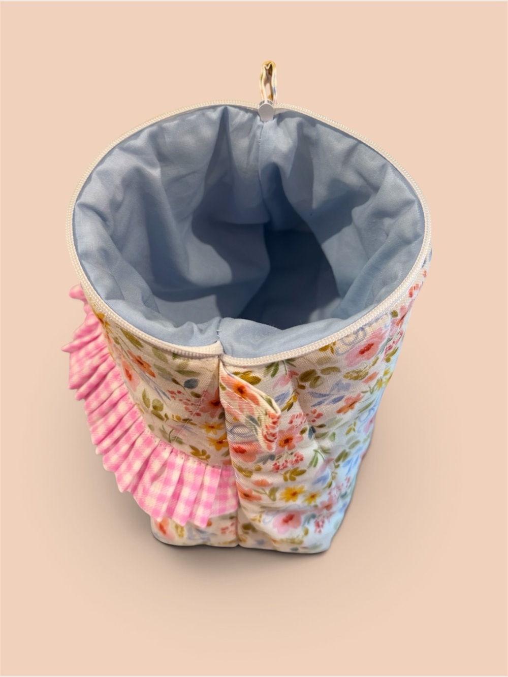 Floral Pink Ruffle Pouch - Picture 4 of 4